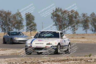 media/May-01-2022-CalClub SCCA (Sun) [[03a481c204]]/Group 1/Qualifying (I5)/